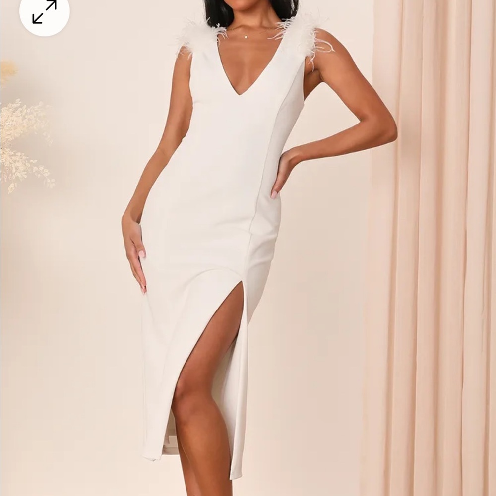 NWT Lulu’s White Midi Feather Dress